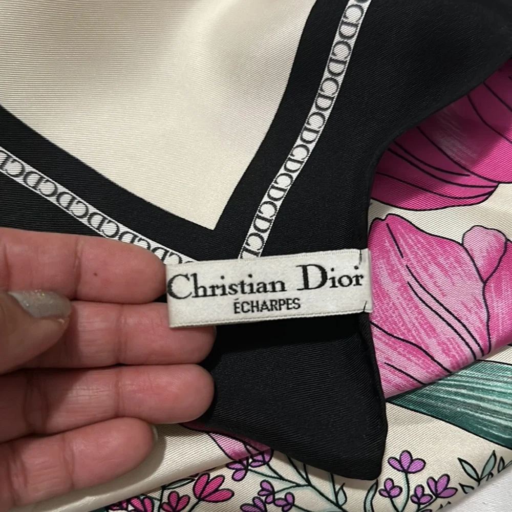 {EUC} CHRISTIAN DIOR floral scarf